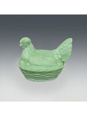 Jadeite green glass hen on nest covered dish, 6 3/8"